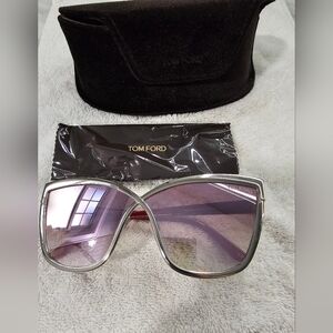 Tom Ford Sandrine-02 TF715 16Z Silver Butterfly Metal Sunglasses